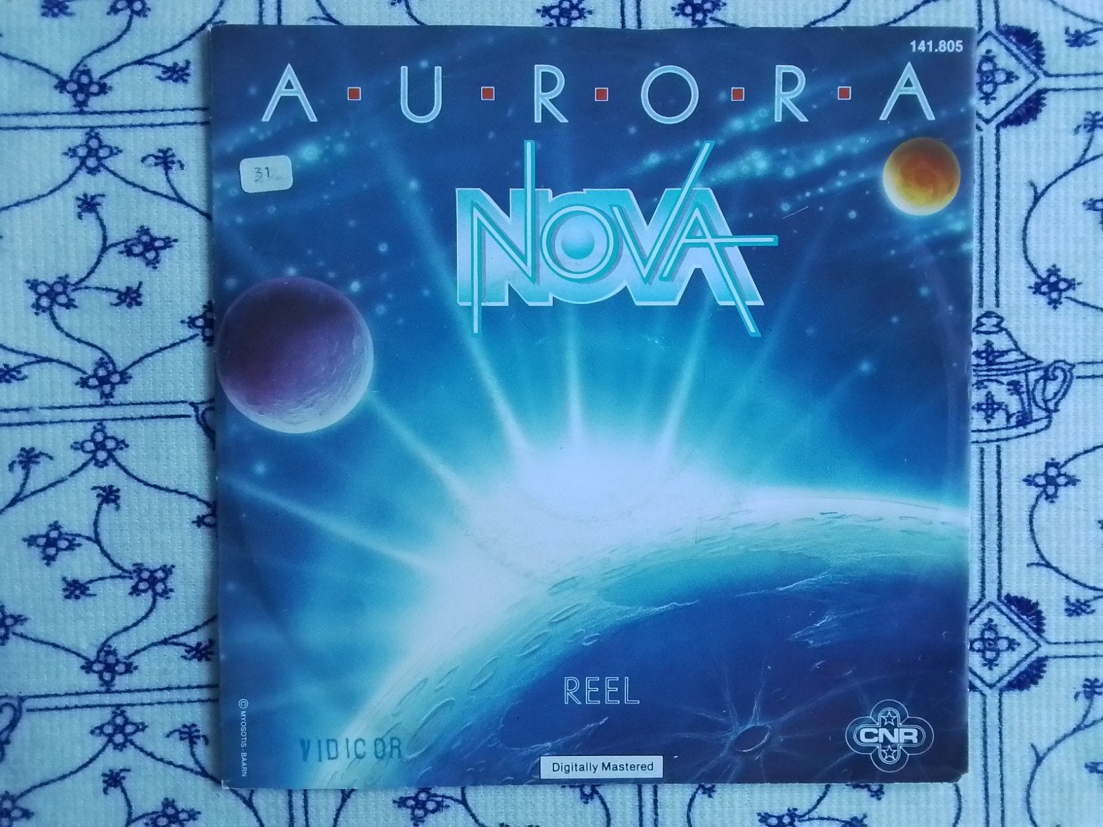 Nova            Aurora, Ophalen of Verzenden, Zo goed als nieuw, 7 inch, Pop