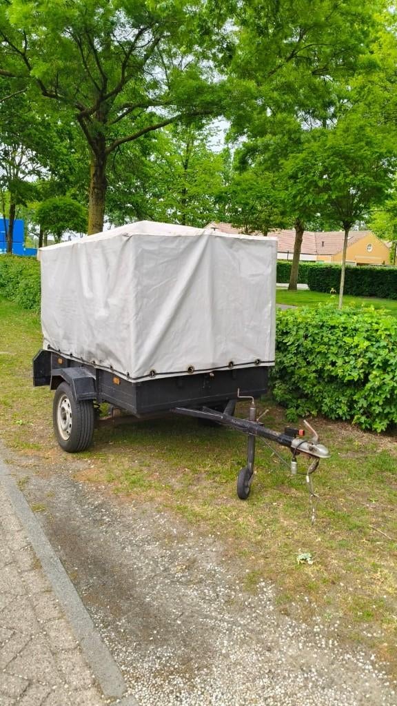 aanhangwagen met huif, Ophalen, Gebruikt