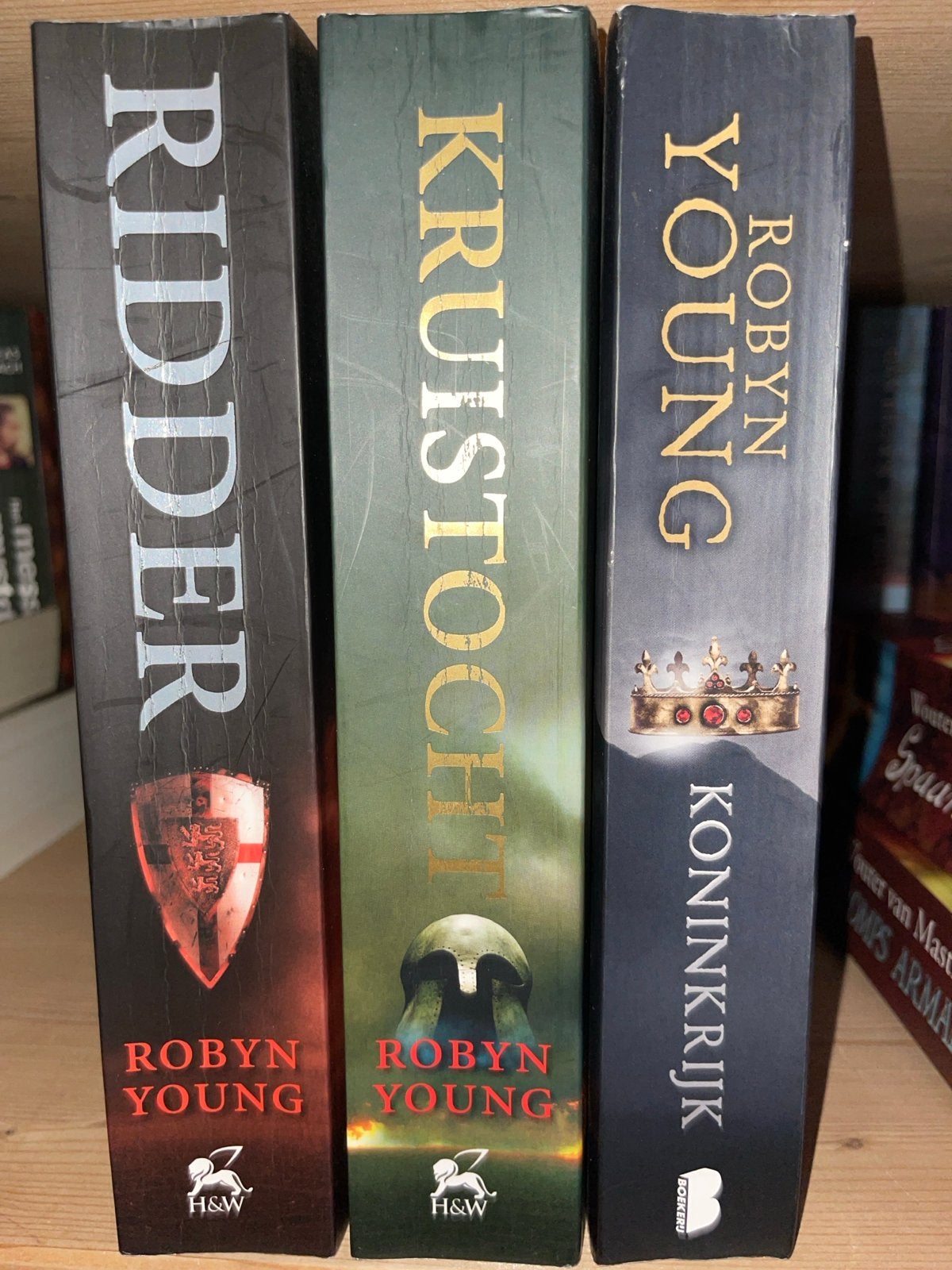 Robyn Young - (3 boeken), Boeken, Romans, Gelezen, Nederland, Ophalen of Verzenden