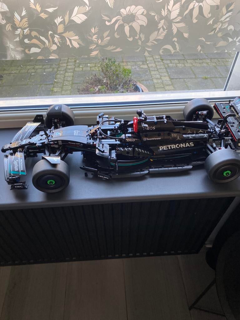 2x formule 1 auto’s van lego, Ophalen of Verzenden, Zo goed als nieuw