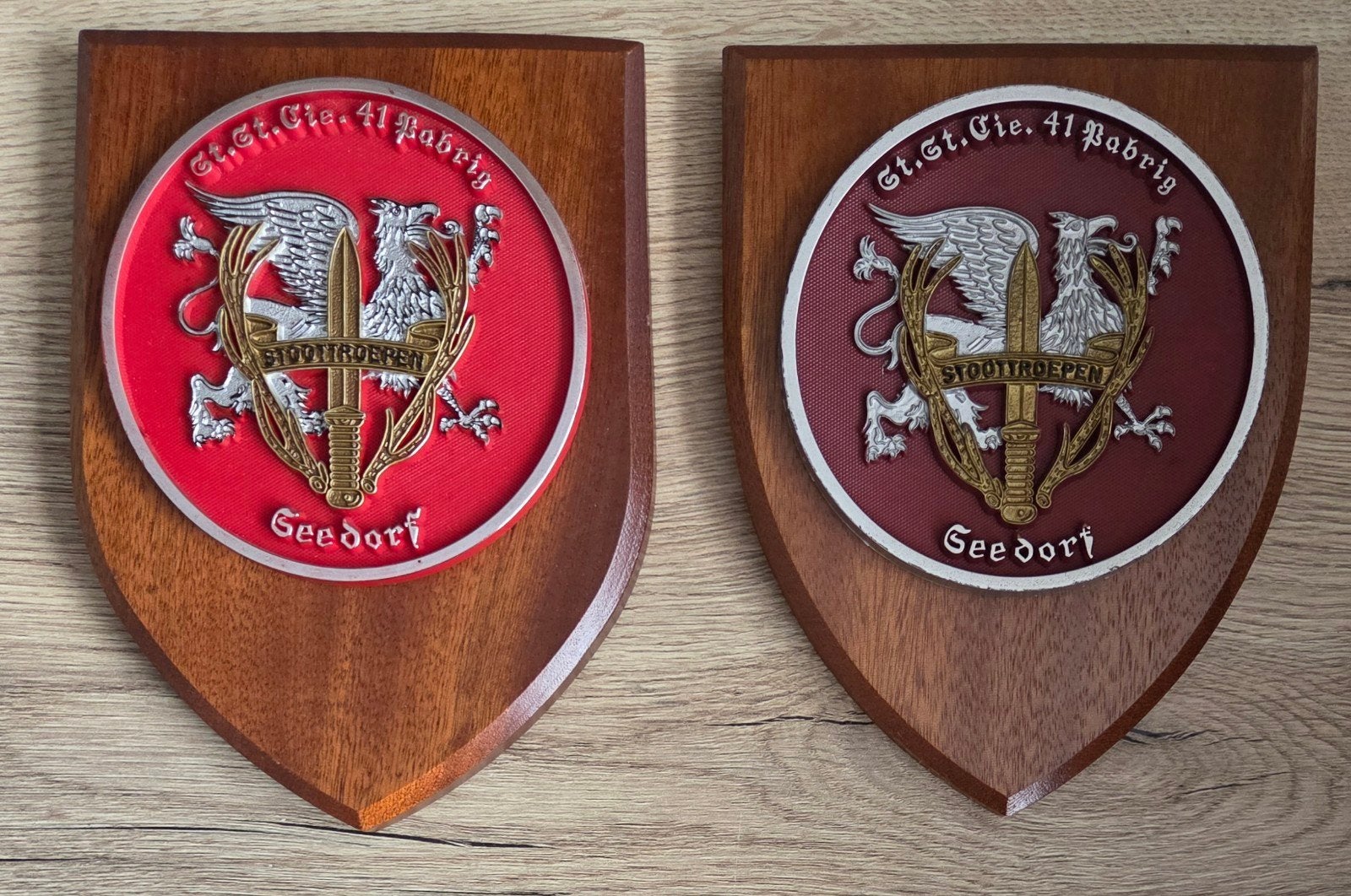 2 originele wandborden 41 PantserBrigade Seedorf, Verzamelen, Militaria | Algemeen, Ophalen of Verzenden