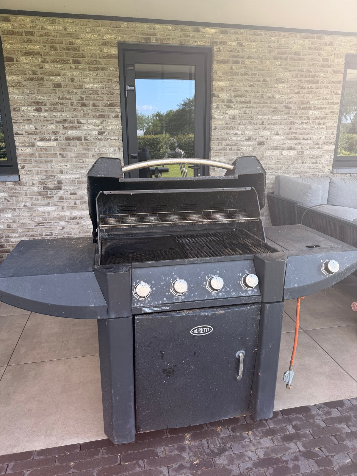 Boretti gasbarbecue met zijbrander - opknapper, Ophalen, Gebruikt