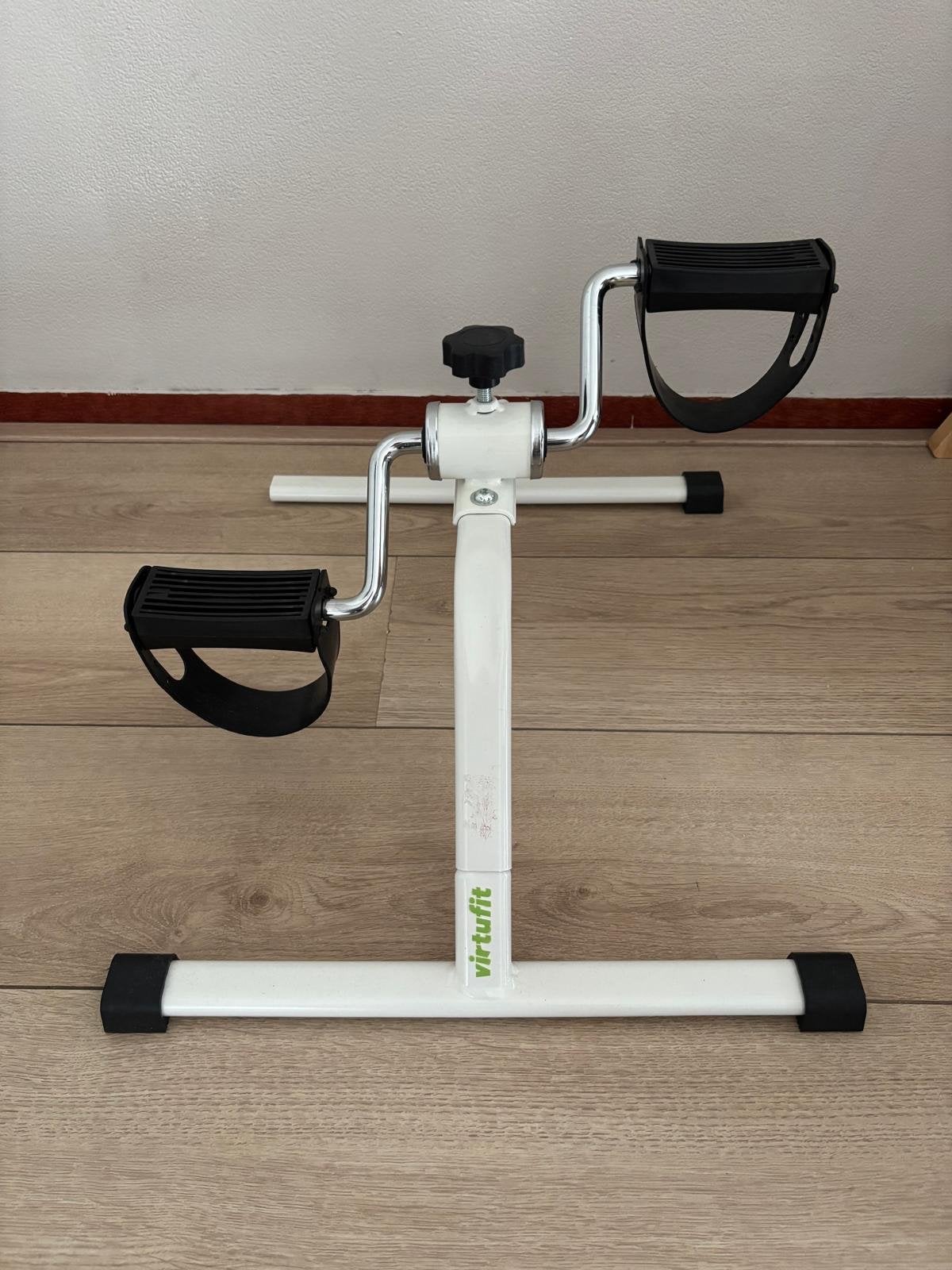 VirtuFit Bureau Fiets / Mini Hometrainer - Goede Staat, Gebruikt, Ophalen of Verzenden, Metaal, Benen