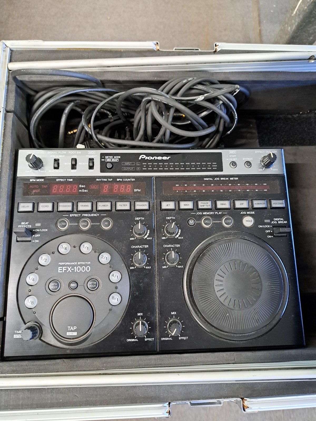 Pioneer EFX-1000 effectenapparaat met flightcase en stofkap, Muziek en Instrumenten, Ophalen, Zo goed als nieuw, Pioneer