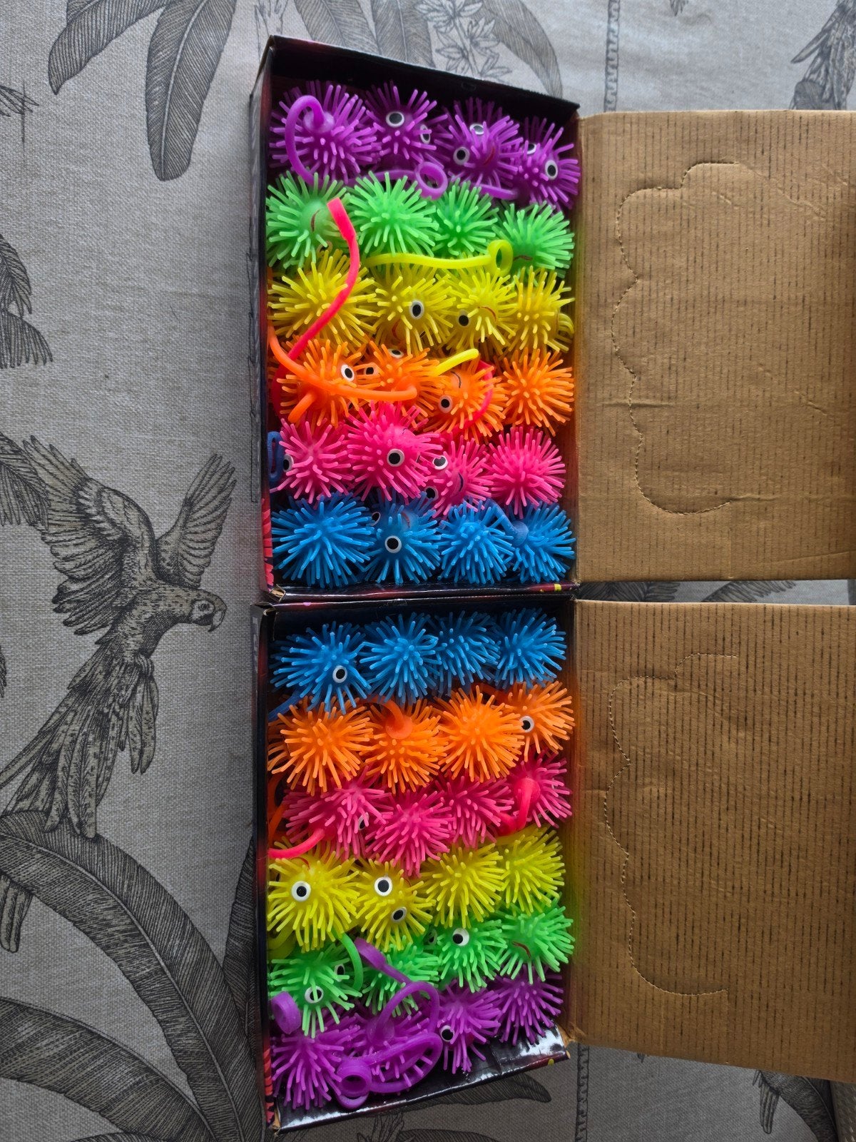 Grote partij knipperende stuiterballen - stressballen, Ophalen of Verzenden, Nieuw, Jongen of Meisje