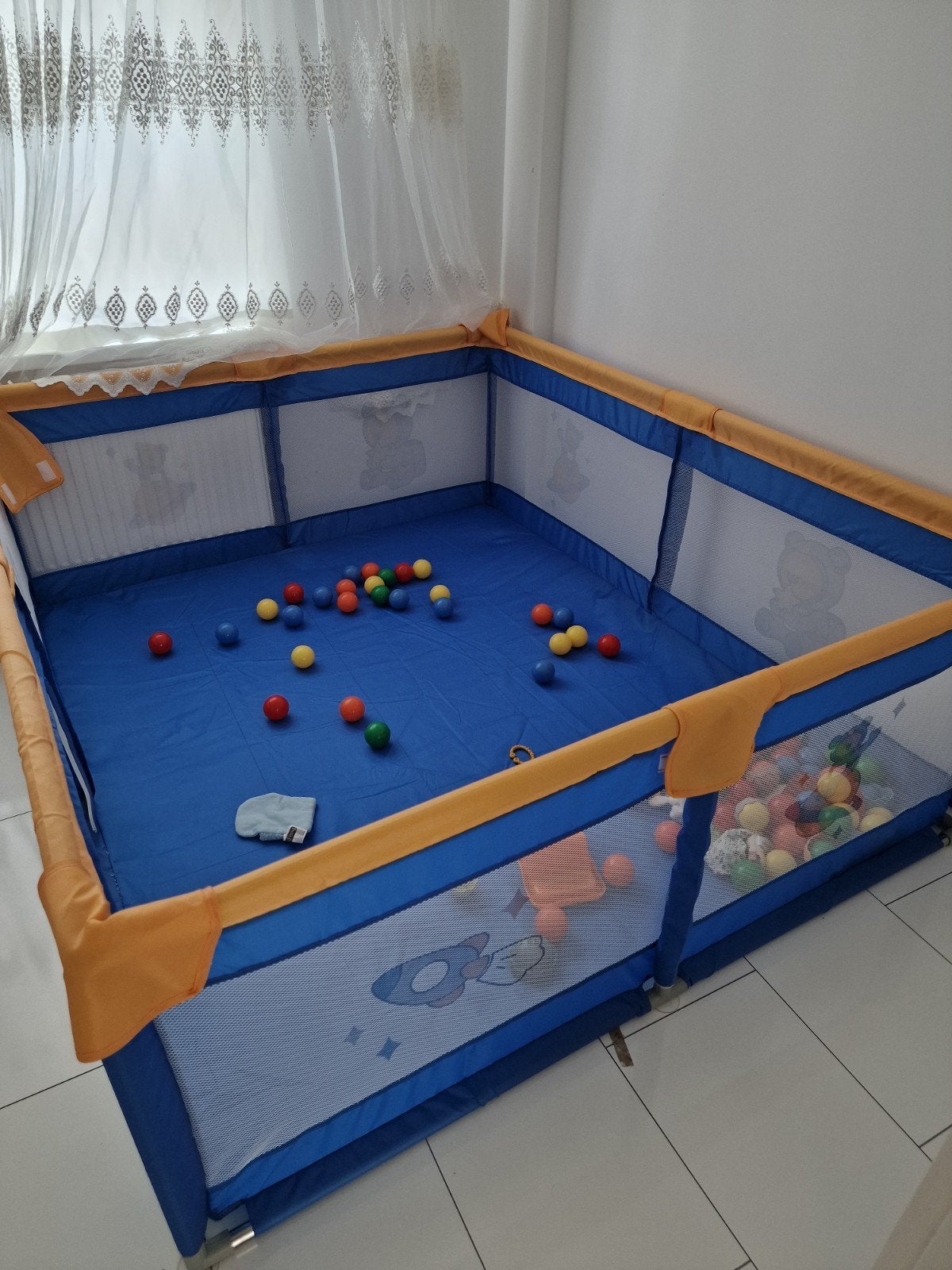 Groot Baby Box Speelhek met Ballenbad Functie, Kinderen en Baby's, Boxen, Ophalen of Verzenden, Gebruikt, Rechthoekig, Boxkleed