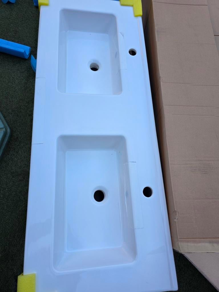 Te koop NIEUW Wastafel 121x46 +Onderkast, Ophalen, Nieuw, Wastafel