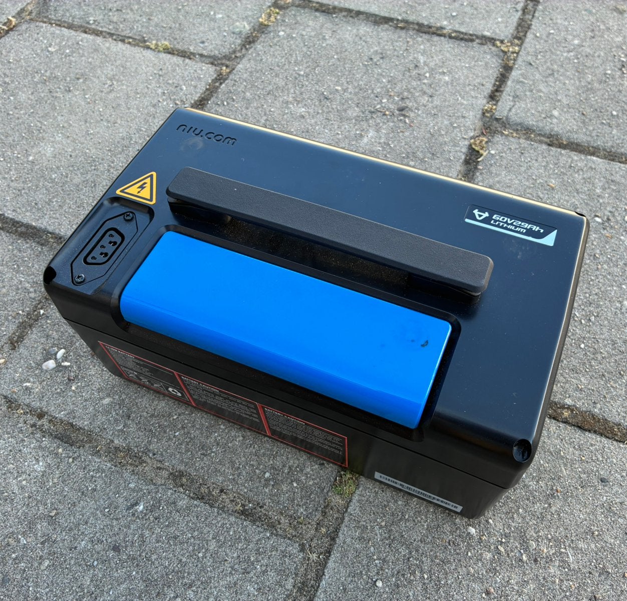 Niu accu 60v 29Ah NQI N1S sport batterij scooter lader, Ophalen, Zo goed als nieuw, Overige typen, Overige merken