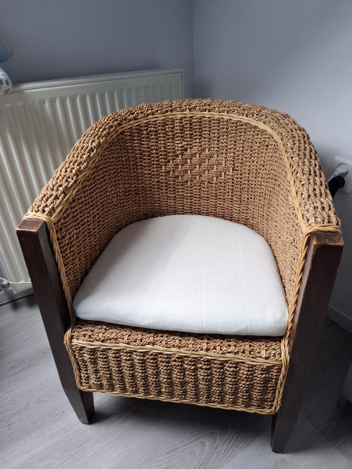 2 stevige rieten stoelen met wasbare kussenhoezen, Gebruikt, Twee, Bruin, Hout