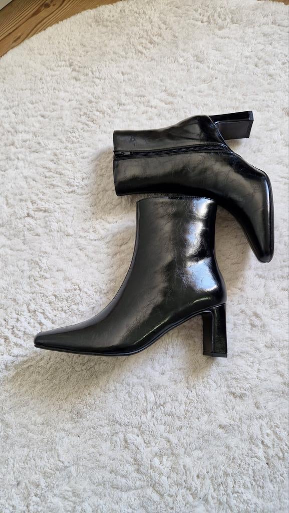 Even & Odd lakschoenen 38 nieuw, Kleding | Dames, Zwart, Lage of Enkellaarzen, Nieuw, Ophalen of Verzenden