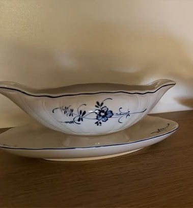 Sauskom met vaste schotel Vieux Luxembourg (Villeroy & Boch), Villeroy & Boch, Ophalen of Verzenden, Zo goed als nieuw, Kom(men)
