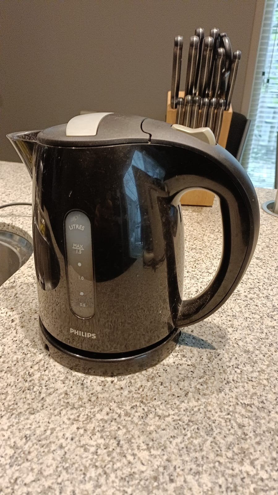 Philips Daily Collection HD4646 waterkoker - 1,5 liter, 1 tot 2 liter, Ophalen, Gebruikt