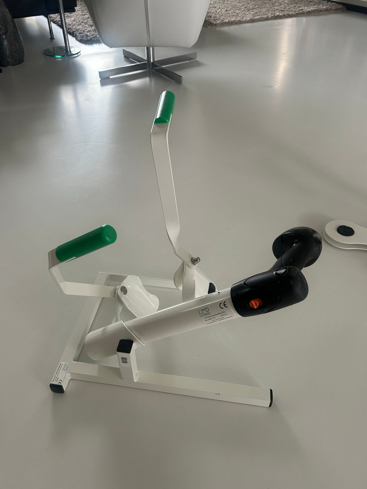 Elektrische kousen aan/uittrekker EZMD, Ophalen, Nieuw