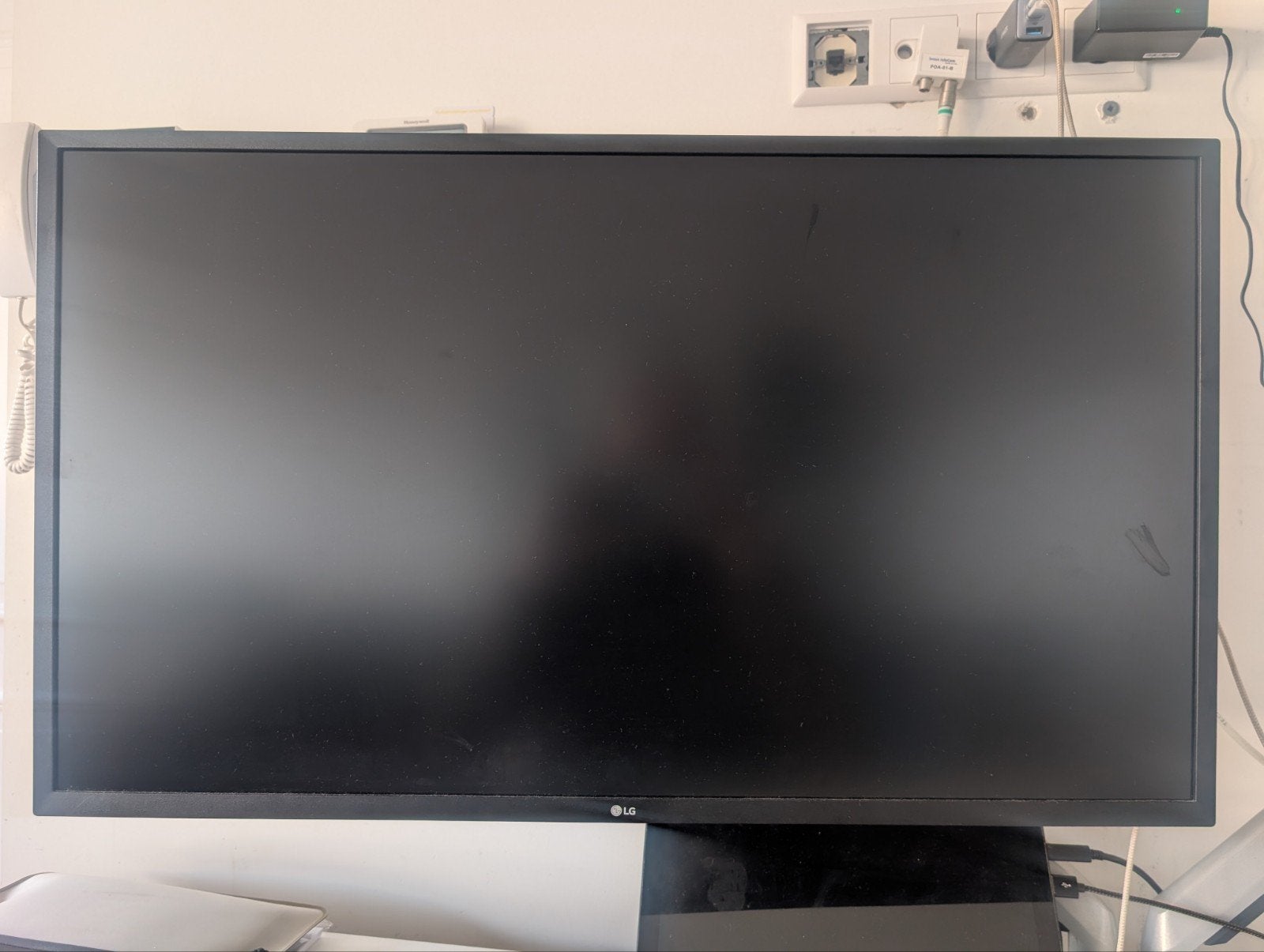 LG UHD Monitor 4K 32 inch / 80 cm 32UK550, Ophalen, 50 Hz, 80 tot 100 cm, Zo goed als nieuw