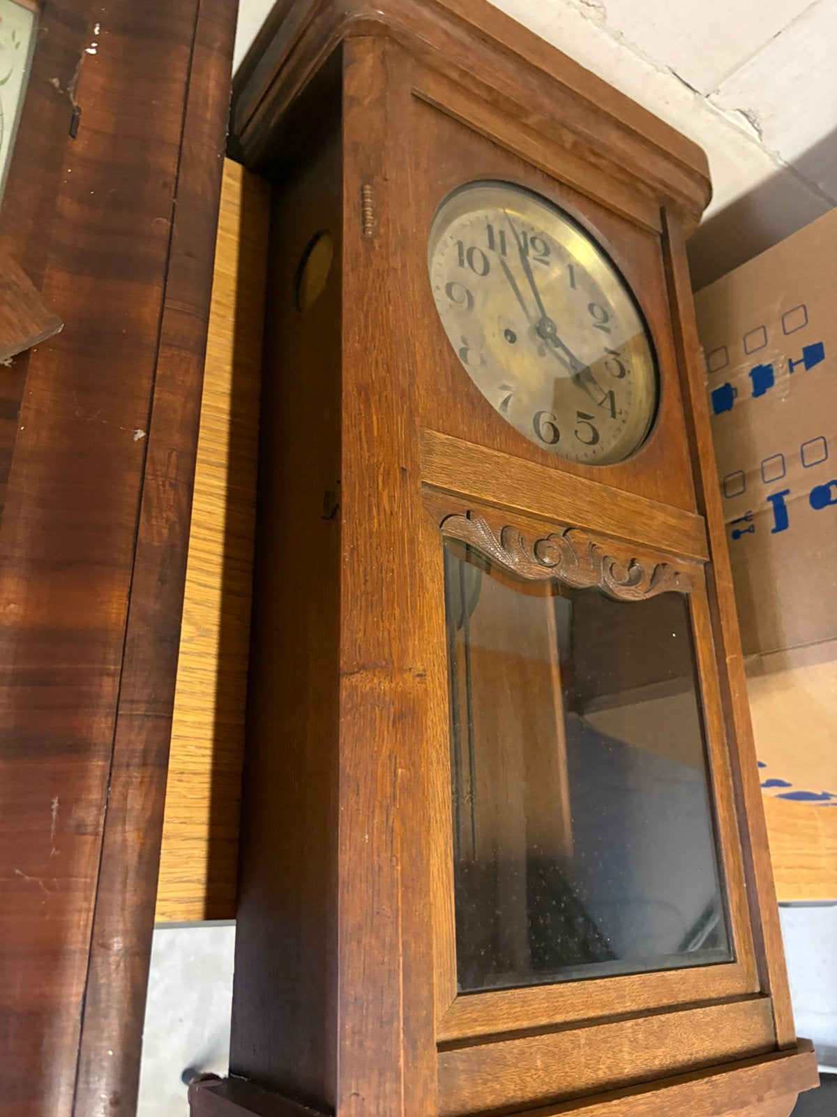 €150 – Antieke houten wandklok, Ophalen