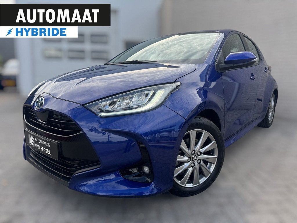 Toyota Yaris 1.5 Hybrid Active LED / CAMERA / CARPLAY / LMV, Gebruikt, Zwart, Blauw, 450 kg