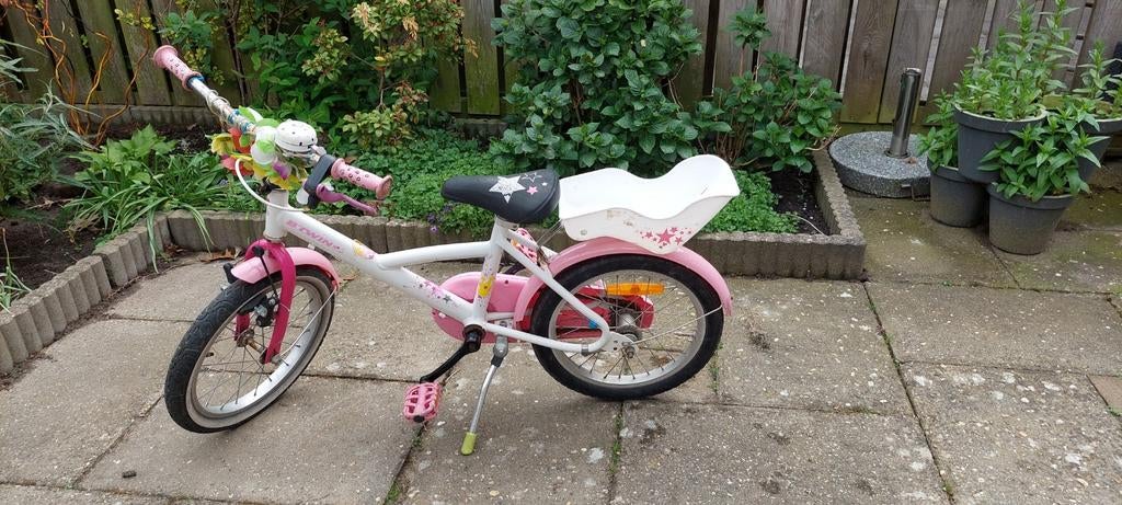 Meisjesfiets 16 inch, Fietsen en Brommers, Fietsen | Kinderfietsjes, Ophalen of Verzenden, Gebruikt, 20 inch of meer