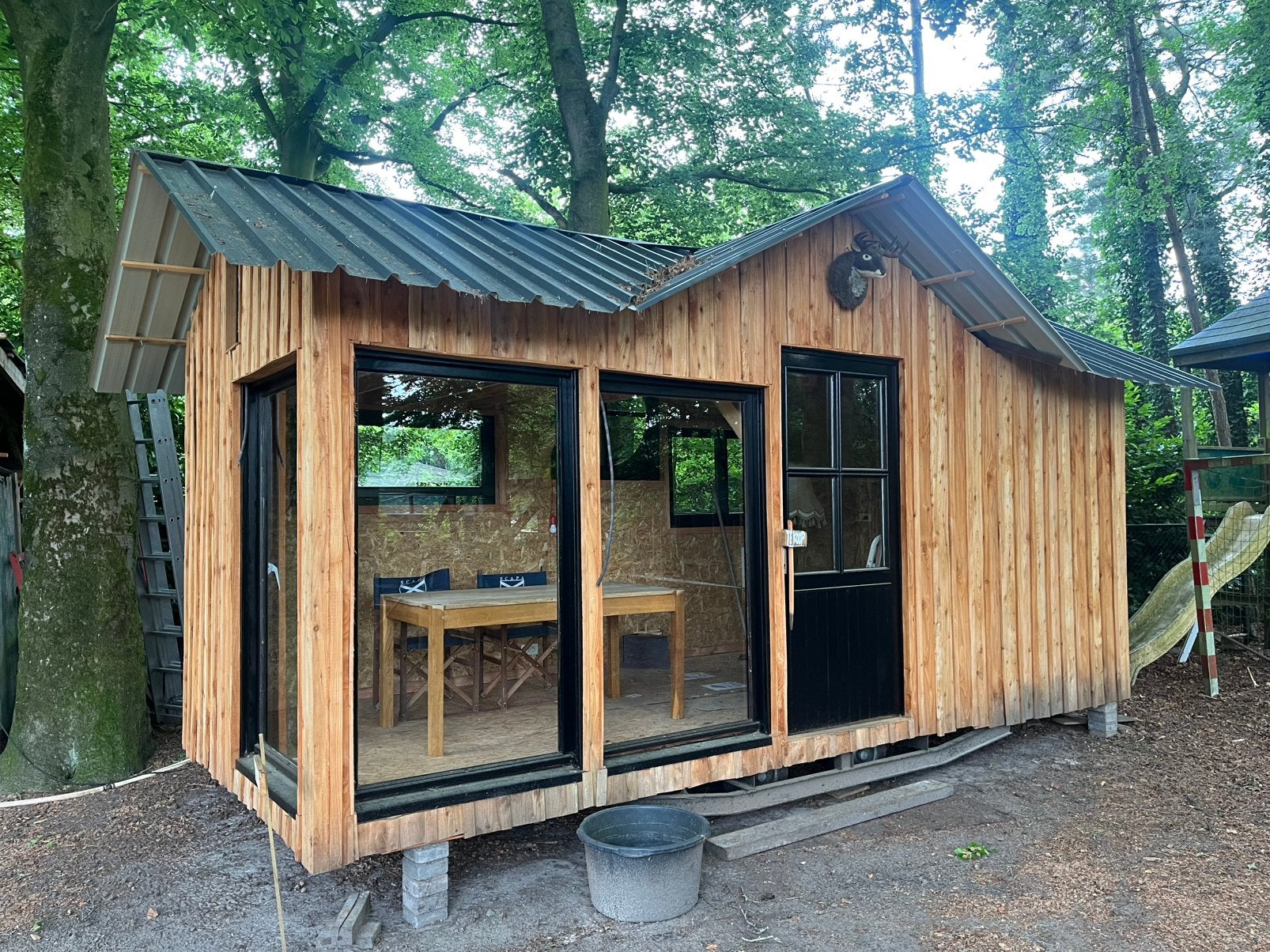 Charmant casco Tiny house, Ophalen, 200 tot 400 cm, Zo goed als nieuw, 500 cm of meer
