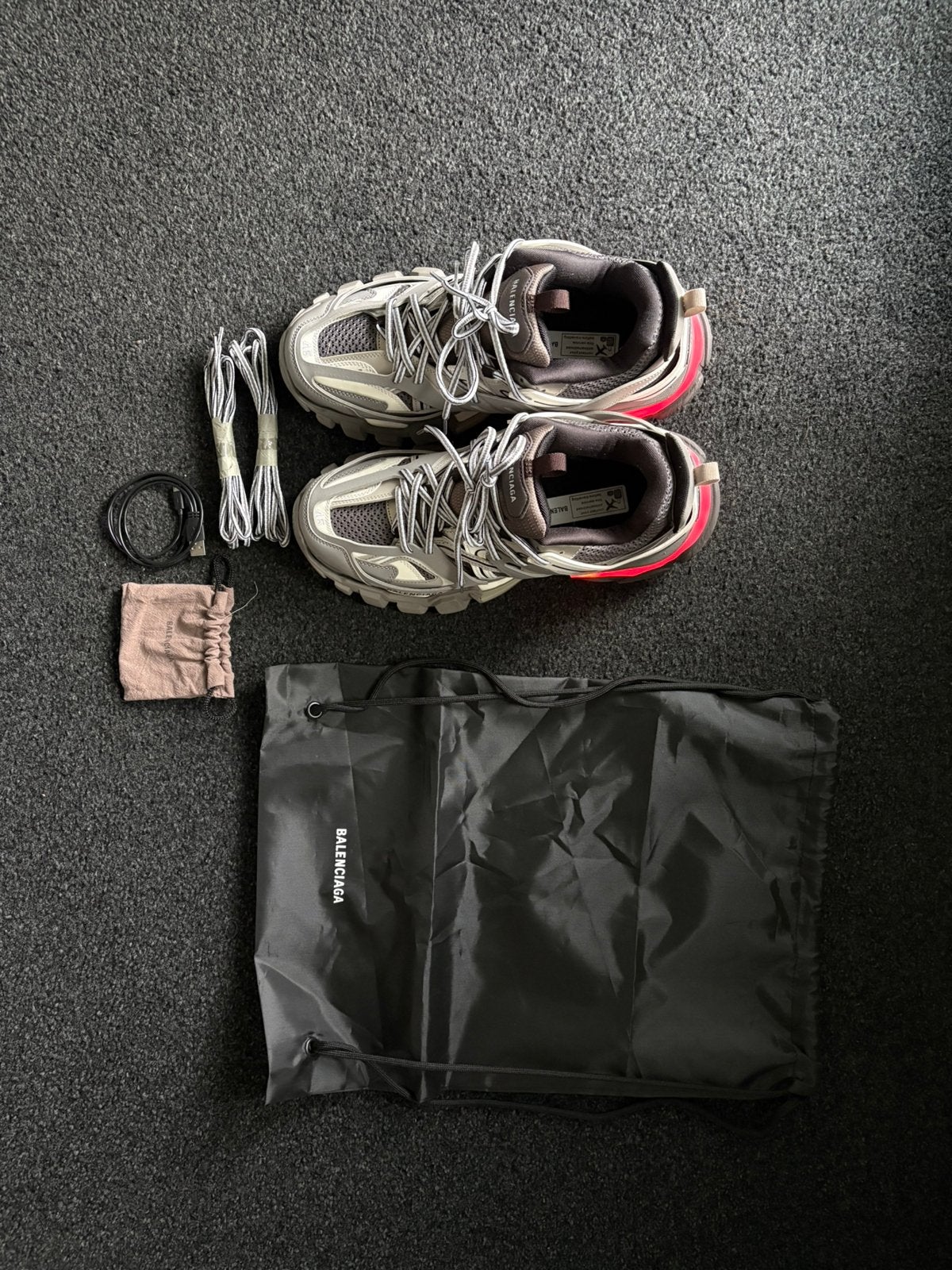 Balenciaga tracks, Ophalen, Nieuw, Zwart