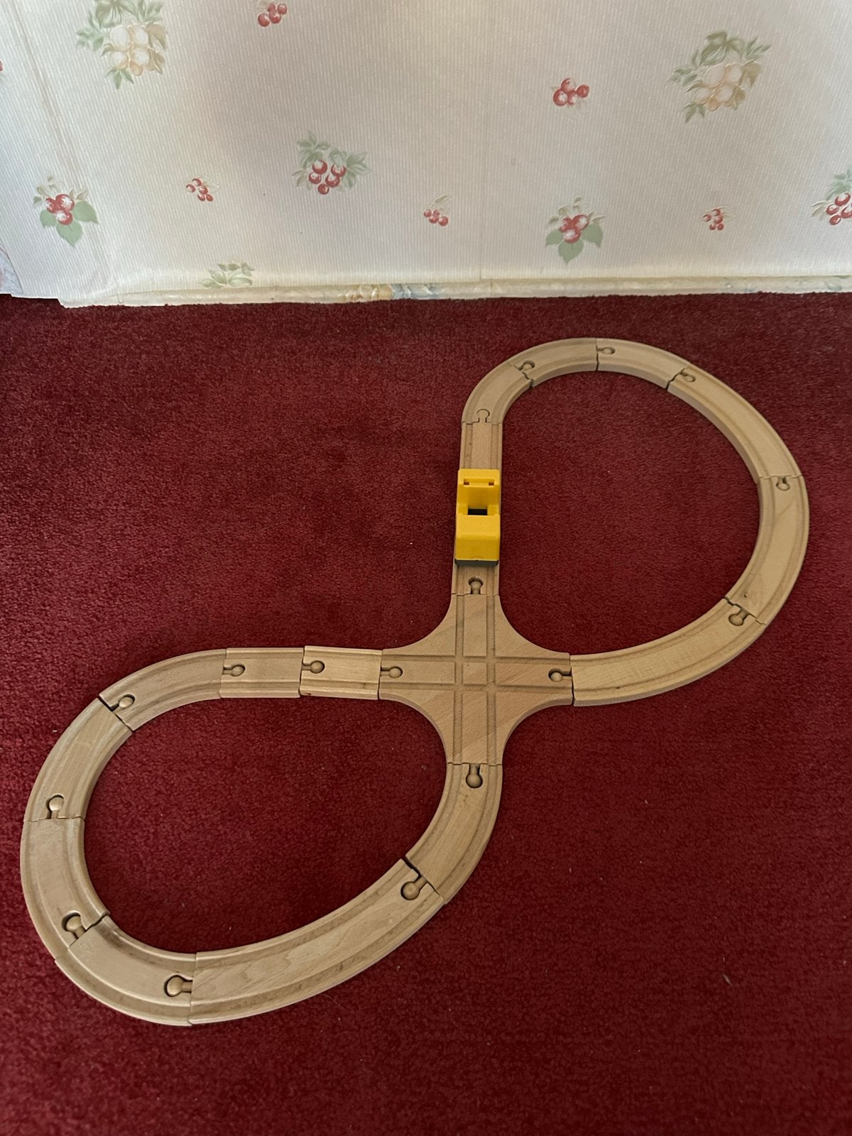 Houten Treinspoor met Losse Trein - Oneindige Baan, Kinderen en Baby's, Speelgoed | Houten speelgoed, Ophalen of Verzenden, Gebruikt