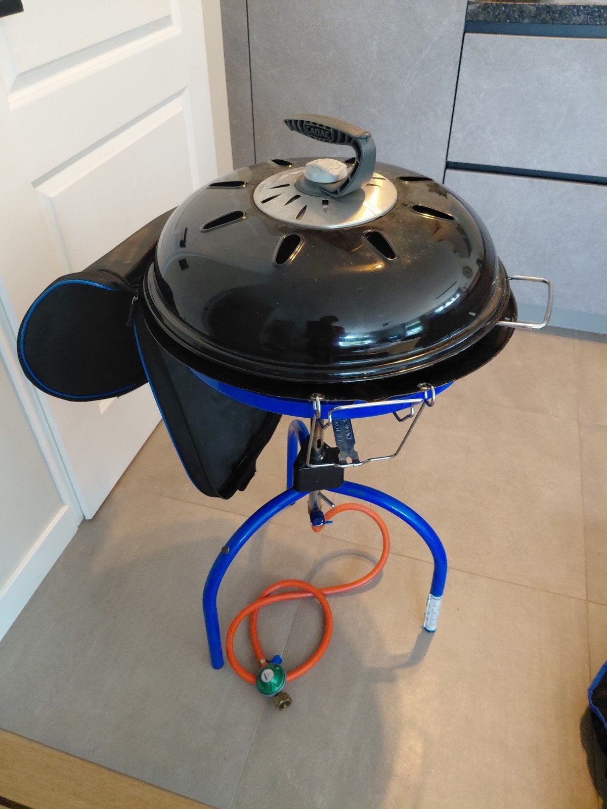 Cadac Skottelbraai met paella pan, Ophalen