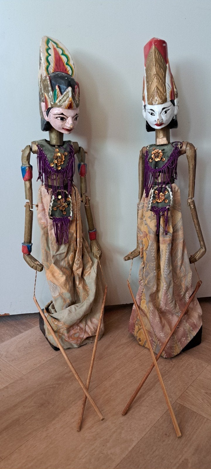 2 handgemaakte Javaanse Wayang Golek poppen, Ophalen of Verzenden