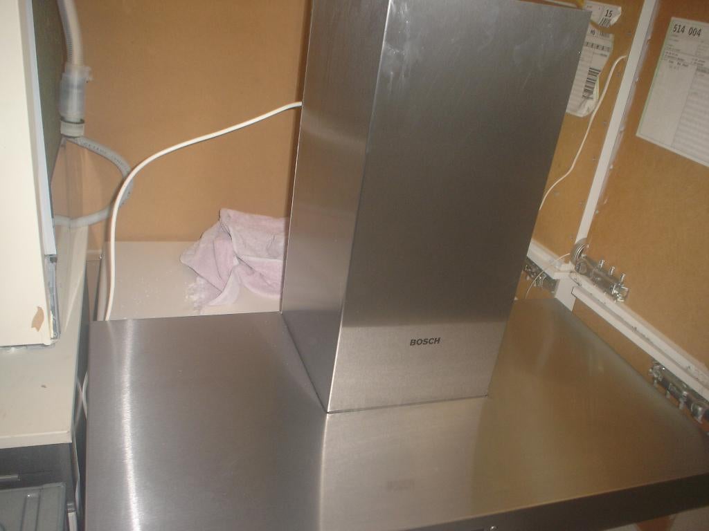 afzuigkap merk Bosch blok model met zuil 90 breed  60 euro, Ophalen, Gebruikt, Overige kleuren, 100 tot 150 cm