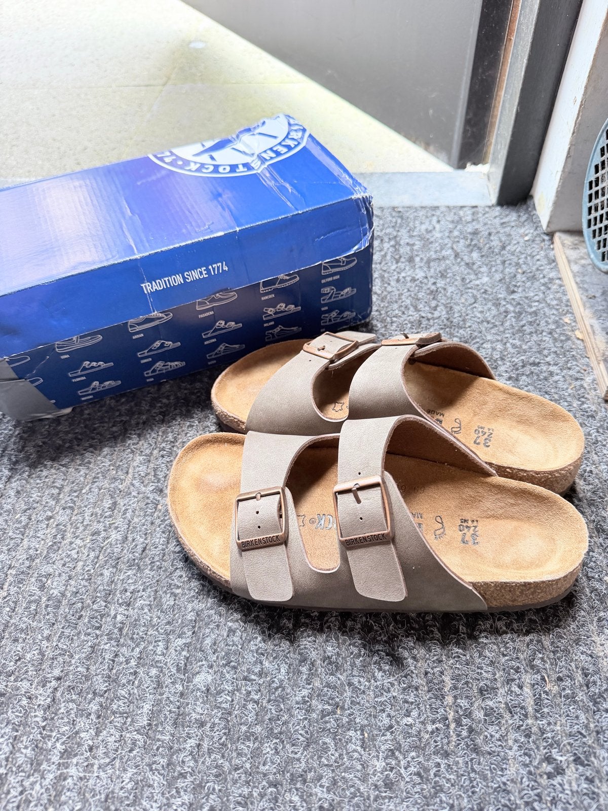 Birkenstock Arizona - maat 37 - ongedragen, Slippers, Nieuw, Ophalen of Verzenden, Groen