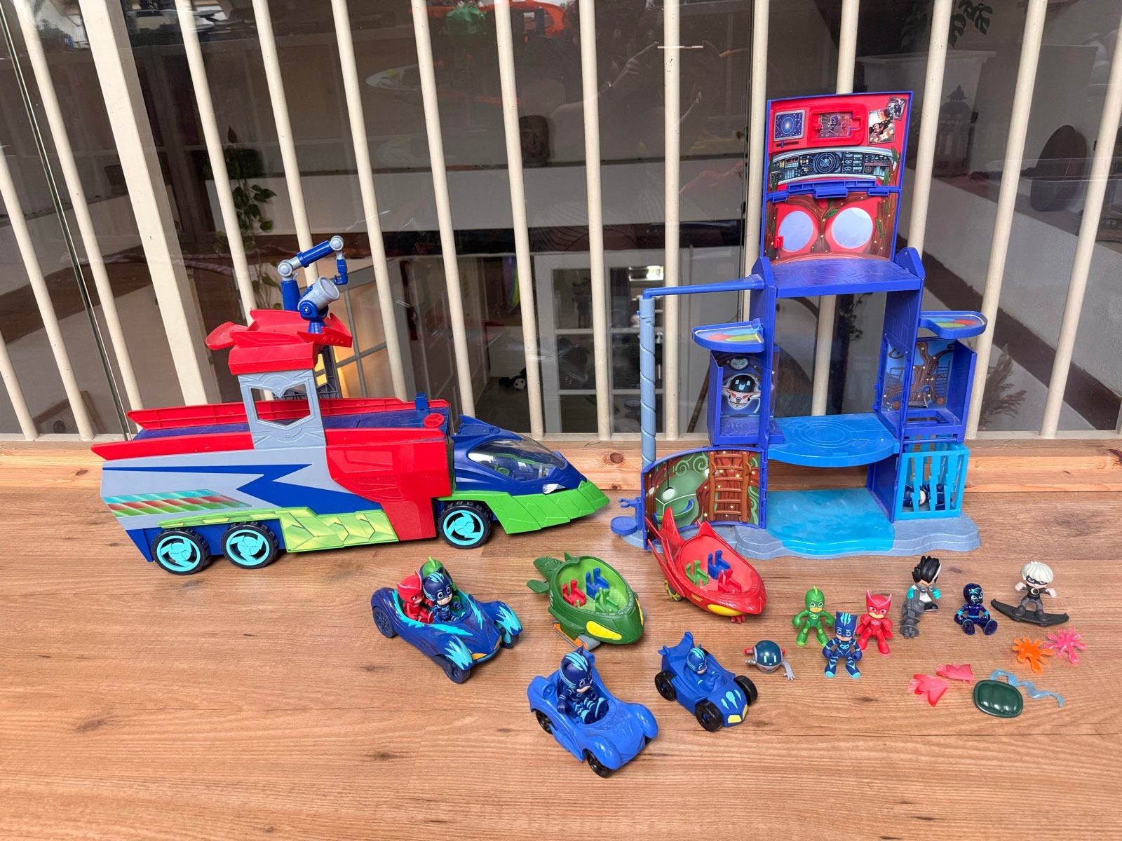 PJ Masks Speelset met Voertuigen en Figuren, Ophalen, Gebruikt