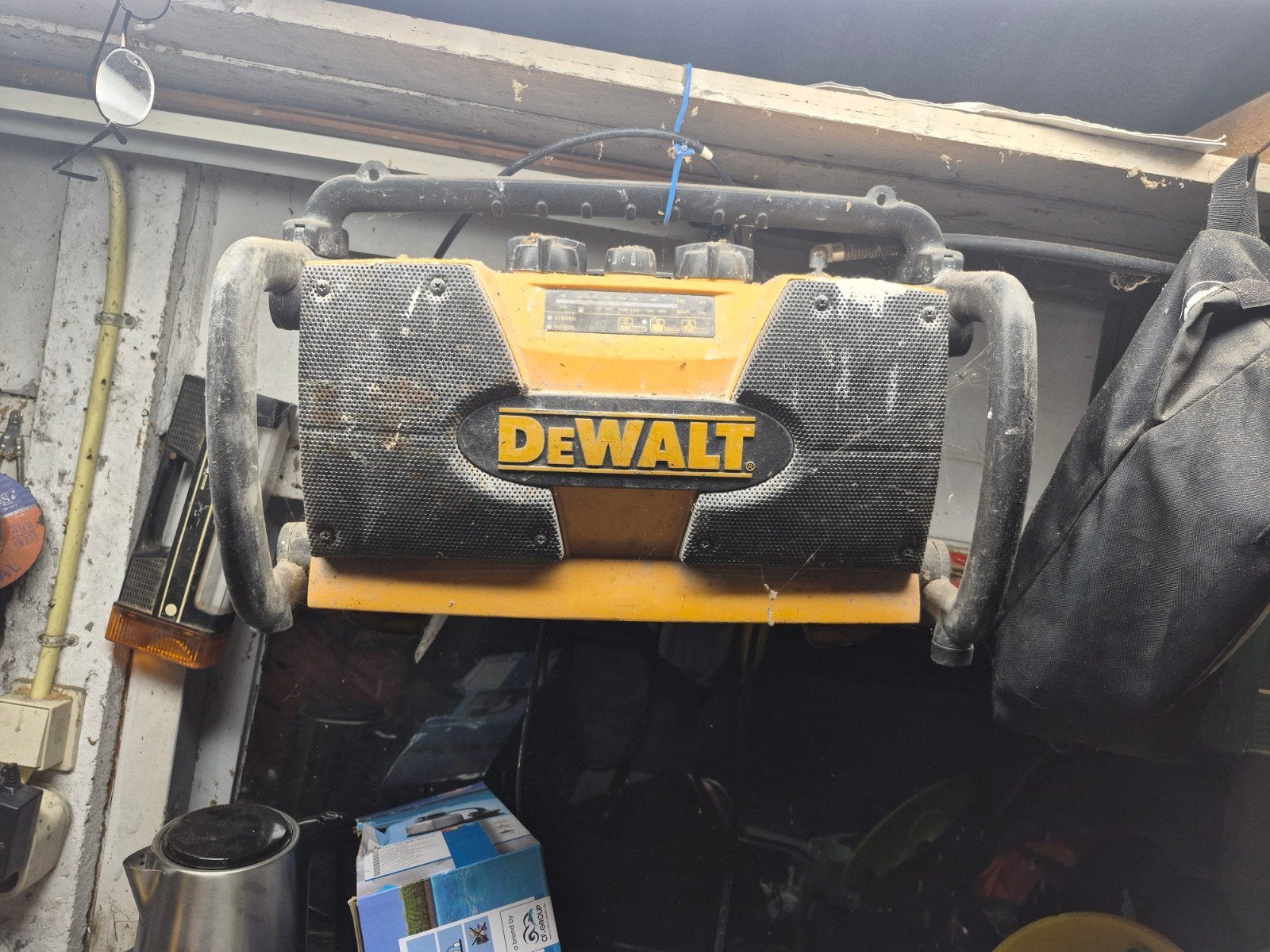 DeWalt Bouwradio - Robuust en Betrouwbaar, Ophalen, Gebruikt, Bouwradio