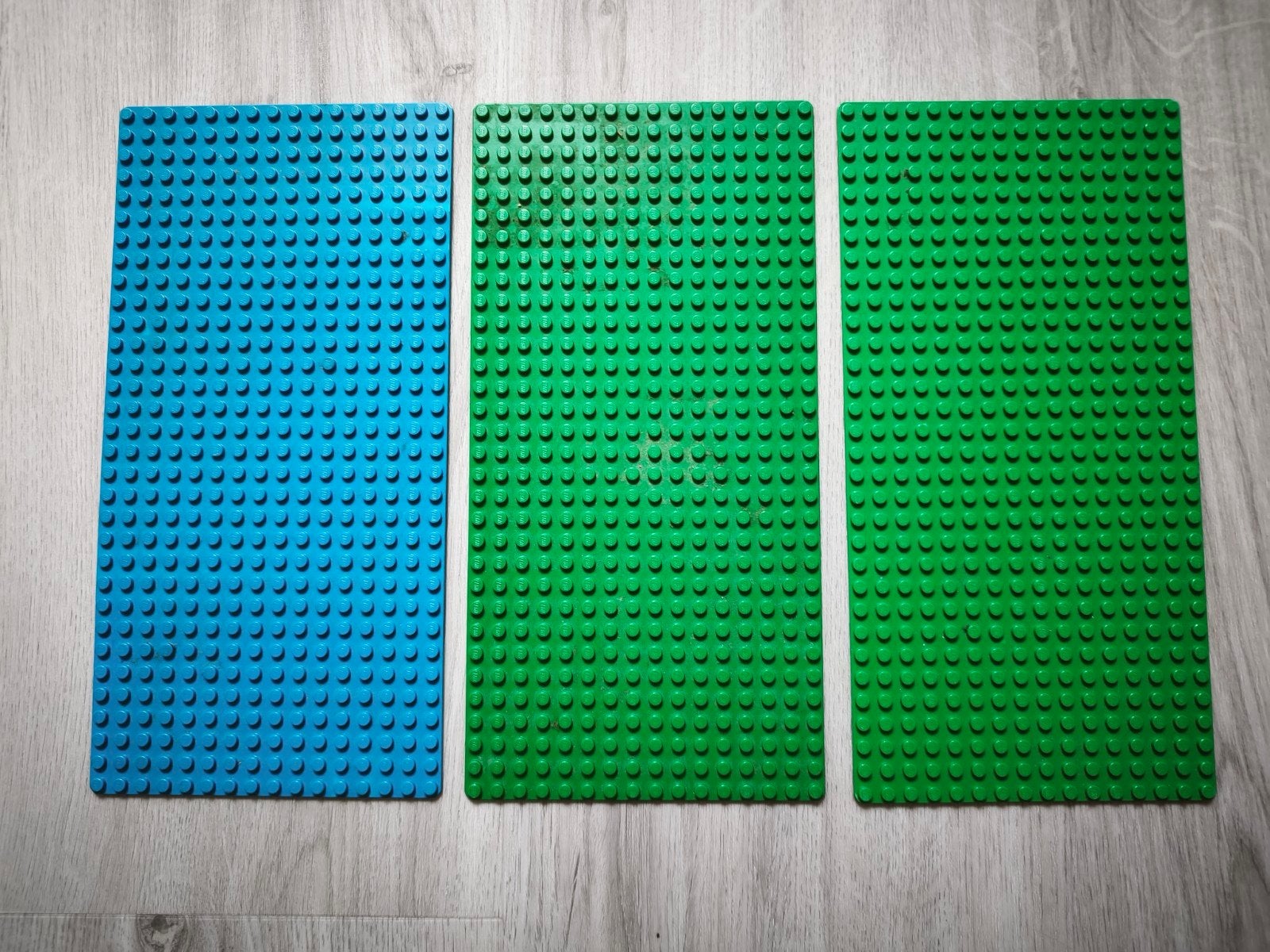 3 Lego bouwplaten grondplaten blauw groen 16x32, Ophalen of Verzenden, Gebruikt, Grondplaat, Lego