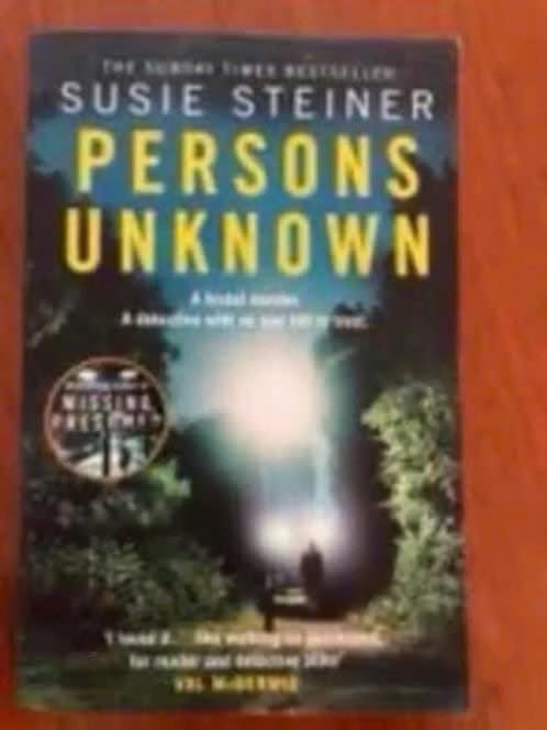 Persons unknown / a brutal murder van Susie Steiner, Boeken, Taal | Engels, Zo goed als nieuw, Verzenden