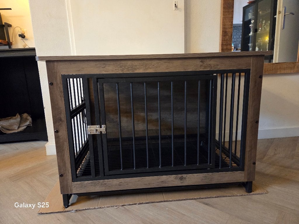 Honden bench, Ophalen, Zo goed als nieuw
