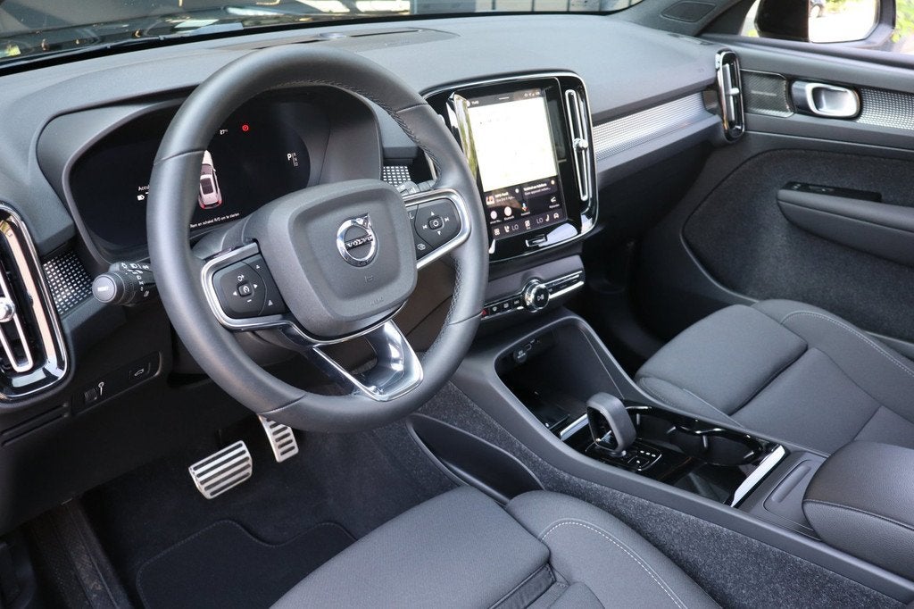 Volvo XC40 Recharge Ultimate|LED|Navi|Pano|Rijassistent pakk, Auto's, Volvo, Gebruikt, Automatische klimaatregeling, Zwart, 1923 kg