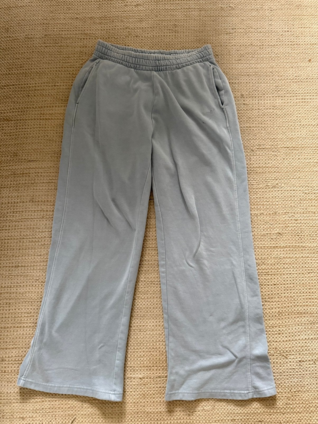 Primark blauw lichtblauwe joggingsbroek Maat M, Kleding | Dames, Maat 38/40 (M), Blauw, Ophalen of Verzenden, Lang