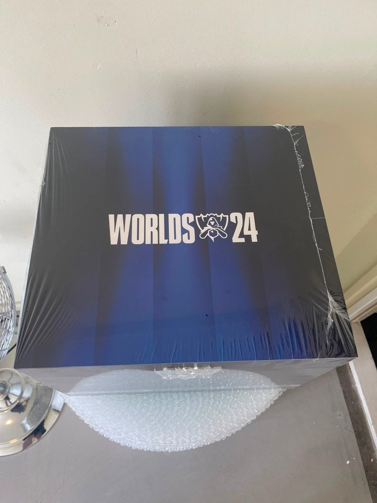 Worlds Unlocked 2024 Collector's Edition, Vanaf 18 jaar, Overige genres, 1 speler, Ophalen of Verzenden