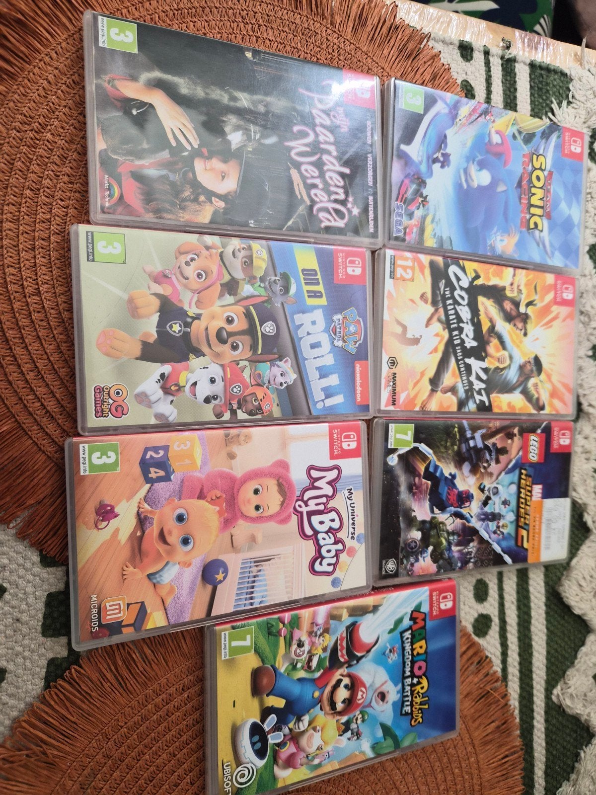 Nintendo Switch 1 games, Spelcomputers en Games, Spelcomputers | Nintendo Switch, Met 2 controllers, Ophalen of Verzenden, Switch Original
