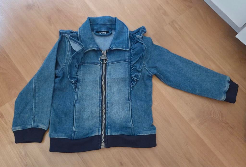 Spijkerjas meisje maat 98, Kinderen en Baby's, Kinderkleding | Maat 98, Ophalen of Verzenden, Zo goed als nieuw, Meisje, Jas
