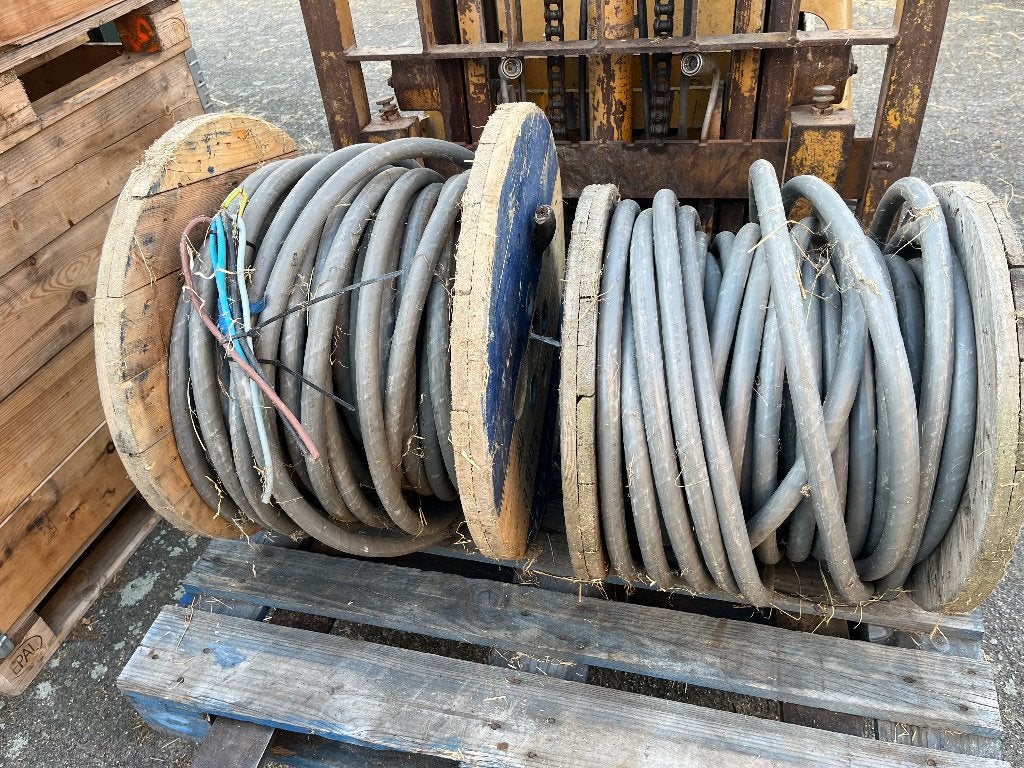 Grondkabel ymvk-as 4x25, Doe-het-zelf en Verbouw, Elektra en Kabels, Ophalen, Gebruikt, Draka, Kabel of Snoer