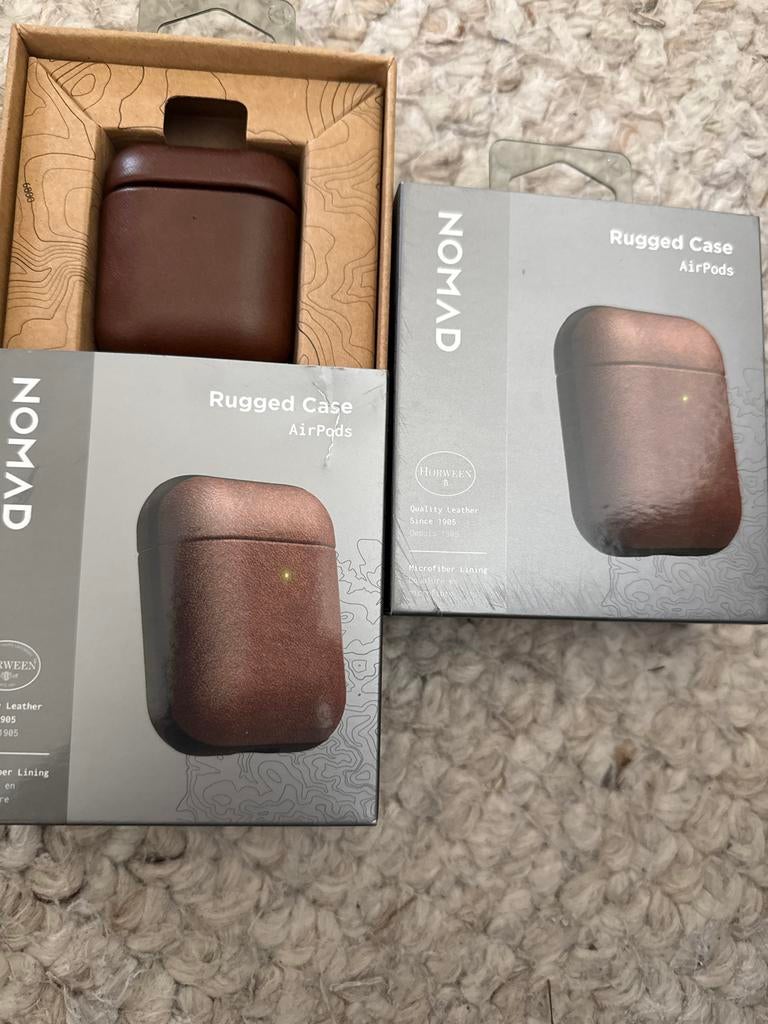 Nomad Rugged Case AirPods - Bruin Leer, Overige merken, Bruin, Nieuw, Hoesje of Tasje