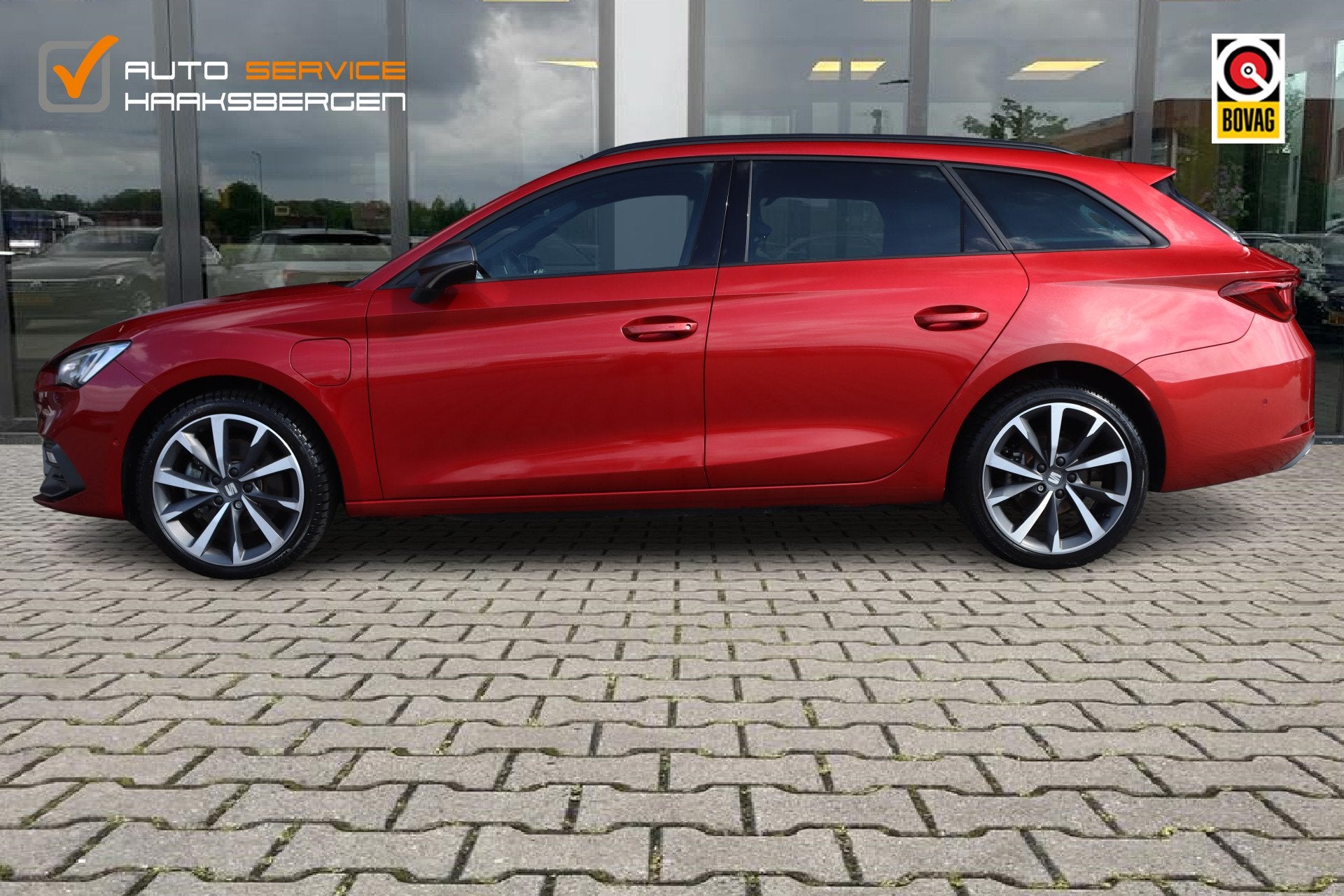 SEAT Leon Sportstourer 1.4 TSI eHybrid PHEV FR | Pano | Came, Gebruikt, 4 cilinders, Leon, Leder en Stof