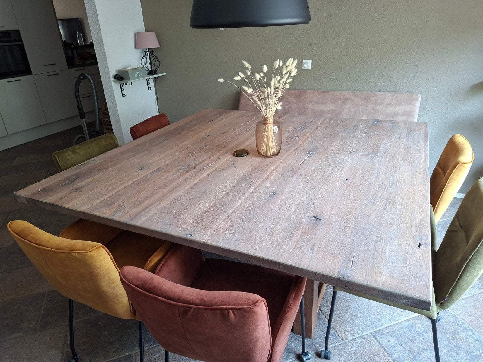 Unieke massief eiken eettafel 180x180 cm - whitewash look, Ophalen, Nieuw, 50 tot 100 cm, 150 tot 200 cm