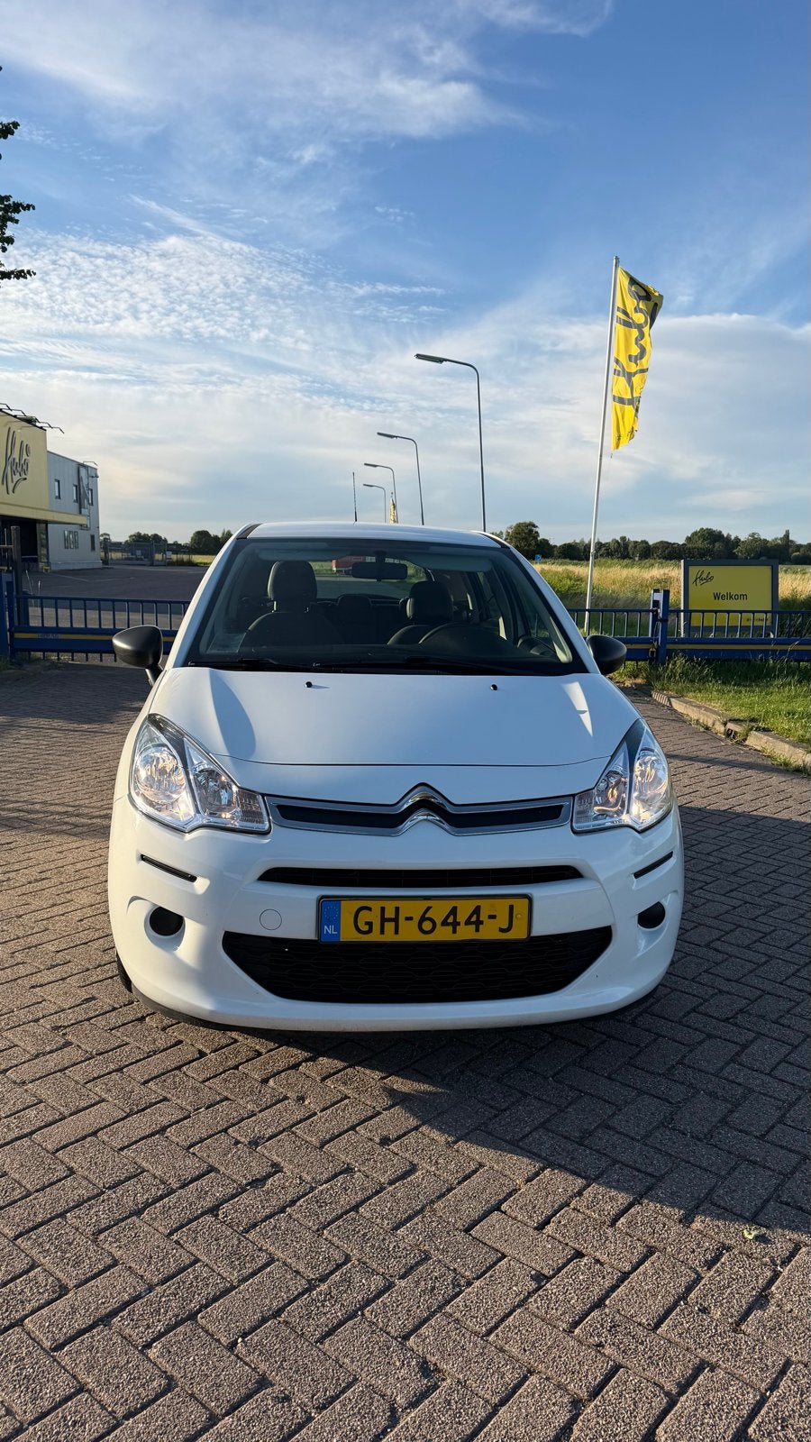 Zeer Nette Citroën C3 1.0 I 50KW 2015 Wit Nap APK, Auto's, Citroën, Voorwielaandrijving, 948 kg, 775 kg, Origineel Nederlands