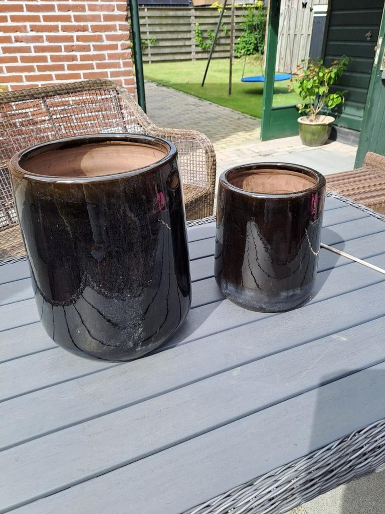 2 zgan stenen bloem potten, Tuin en Terras, Ophalen, Steen, Rond, Zo goed als nieuw