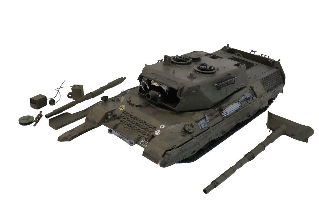 Tamiya Leopard 1/16 tank rc