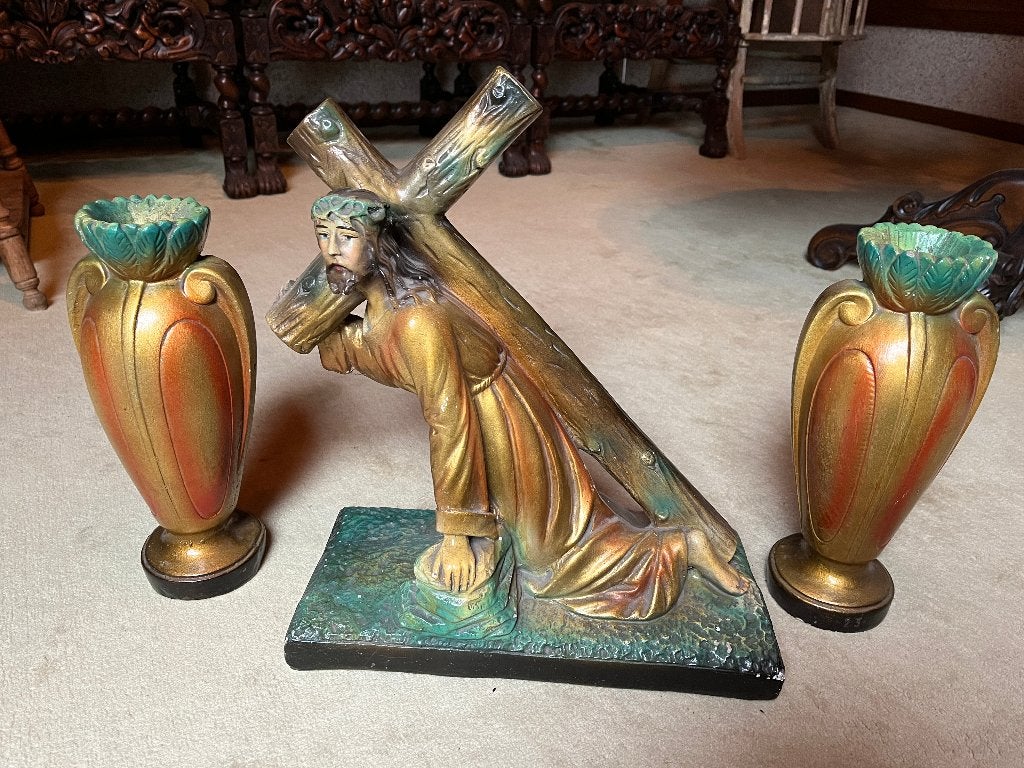 Art Deco Jezus met kruis plus 2 vazen, Ophalen of Verzenden, Gebruikt