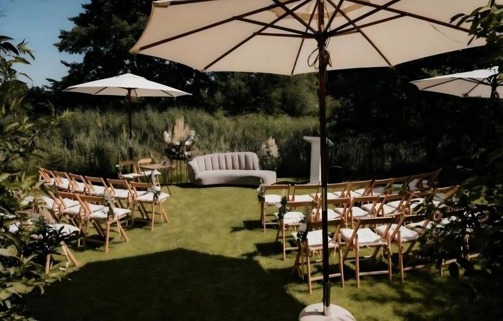 Bruiloft decoratie met zijde bloemen, los te koop, Ophalen, Versiering, Geboorte of Huwelijk