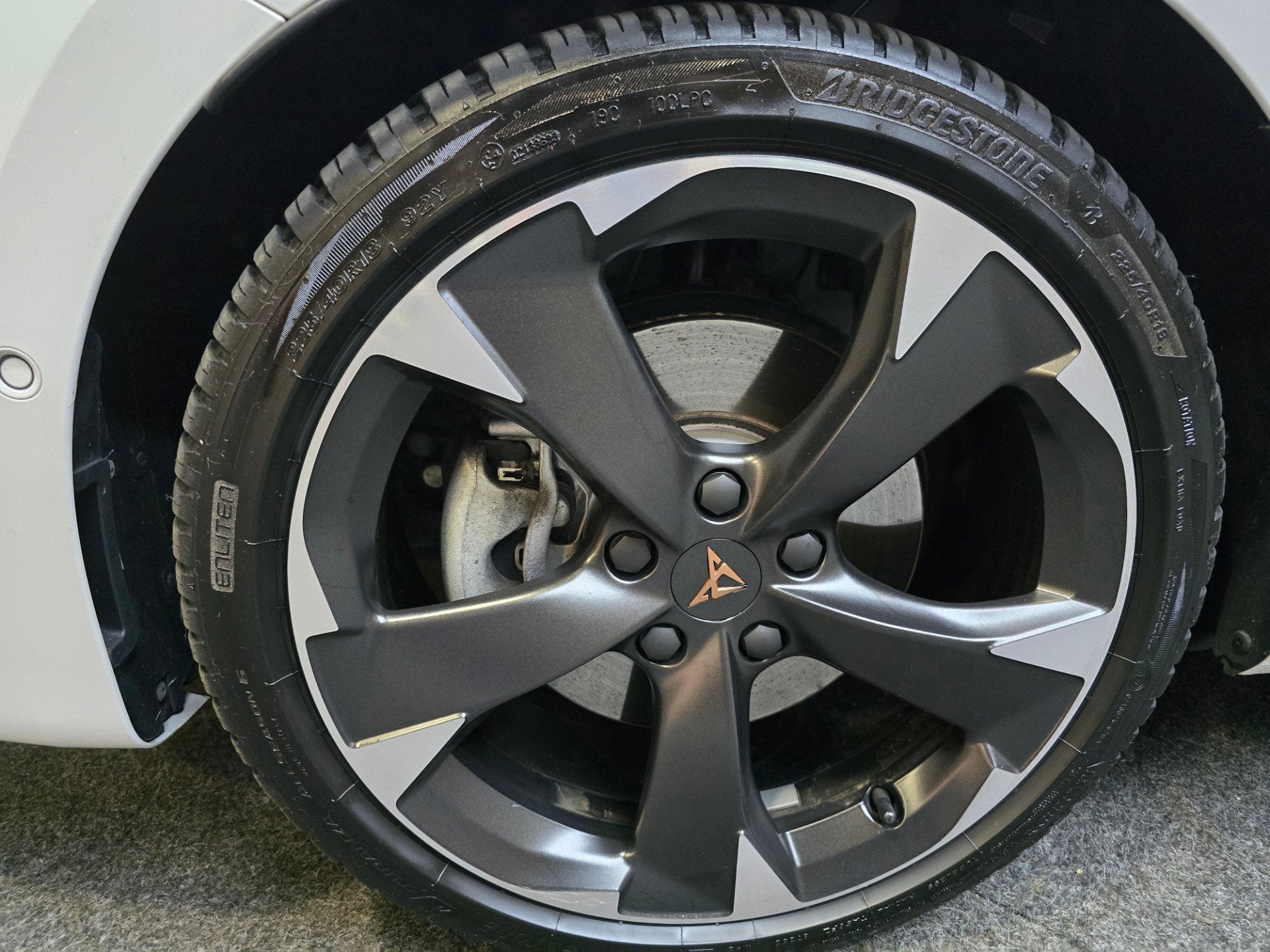 Cupra León