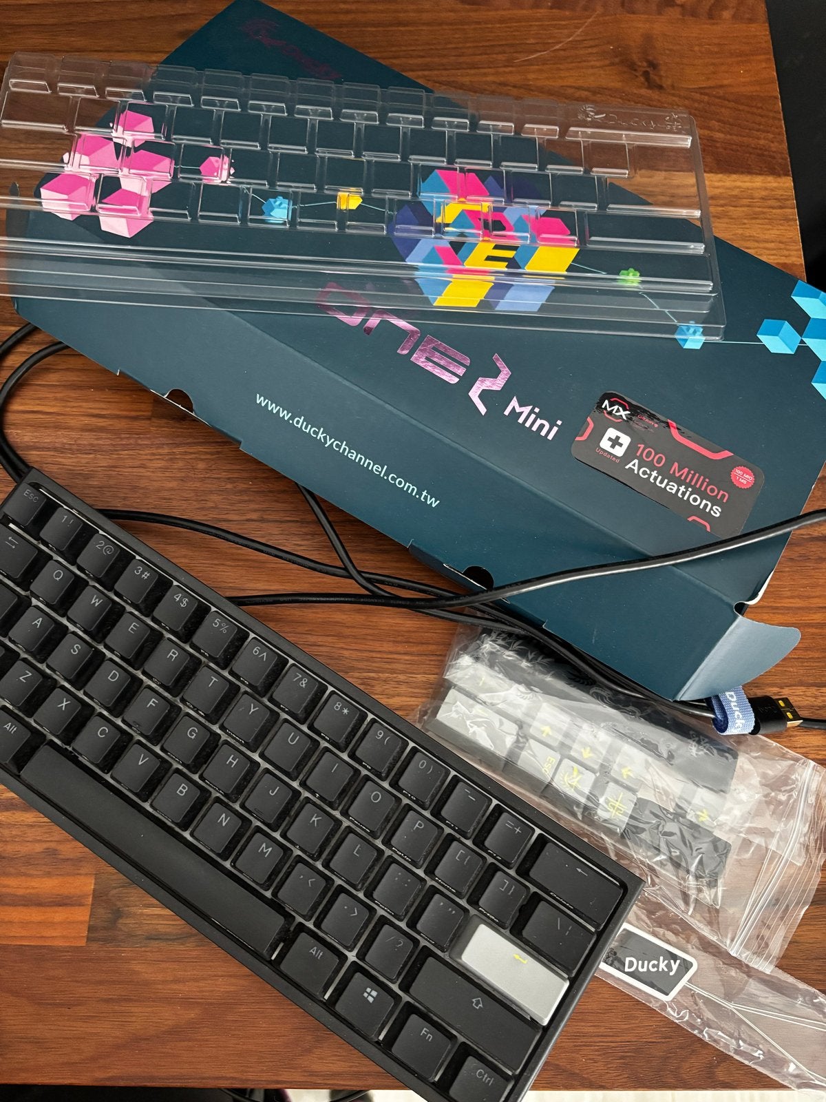 Ducky One 2 Mini Gaming Toetsenbord - QWERTY, Bedraad, Computers en Software, Toetsenborden, Gaming toetsenbord, Ophalen of Verzenden