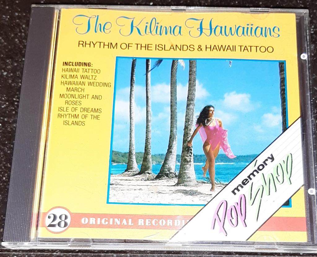 The Kilima Hawaiians rhythmbof the islands & hawaii tattoo, Ophalen of Verzenden, Zo goed als nieuw